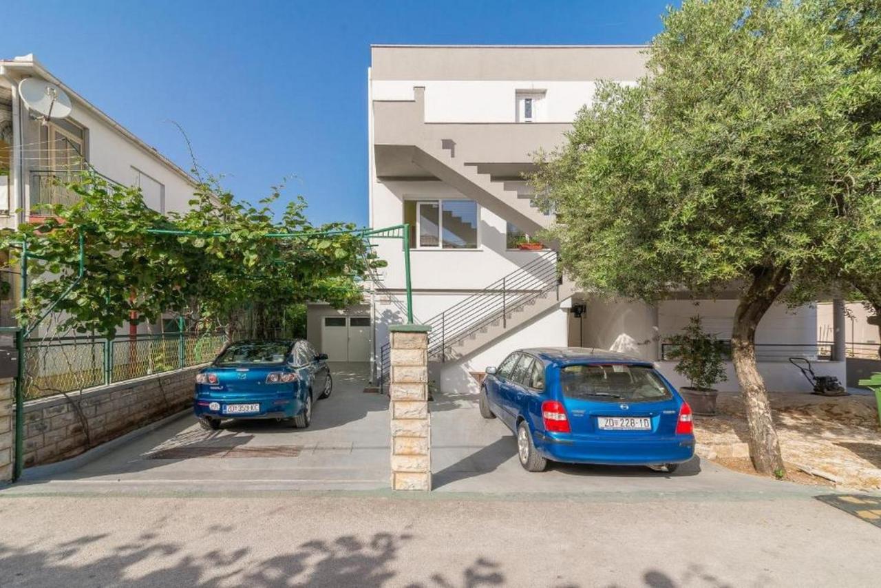 Apartments Villa Odesa With Shared Pool 자다르 외부 사진